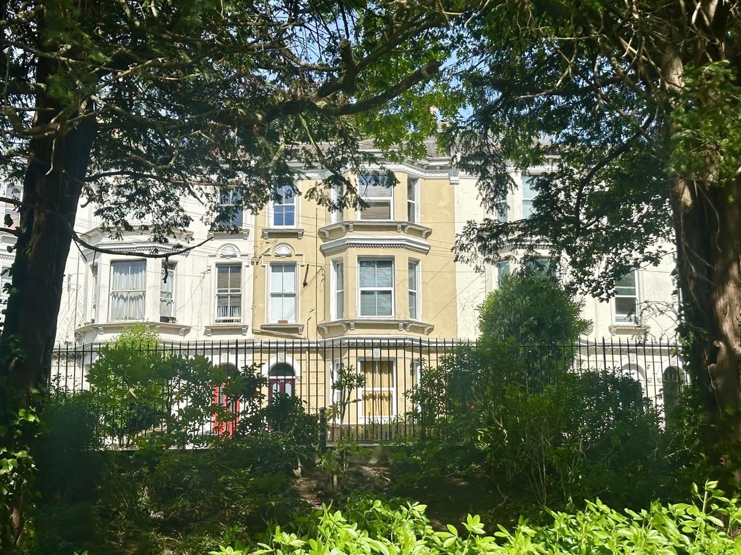 2 bed property in St Helens Road, Hastings